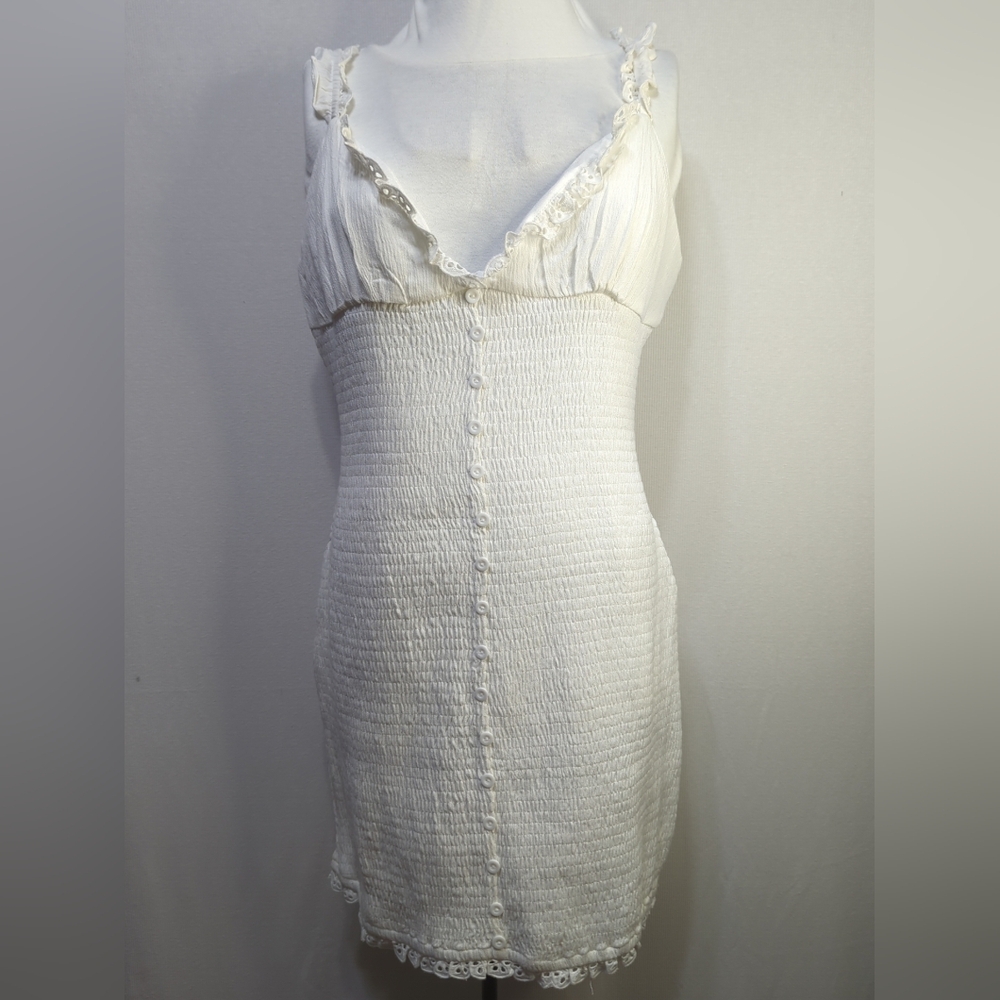 Forever 21 White Woven V Neck Sleeveless Eyelet Trimmed Fitted Dress XL NWT 588